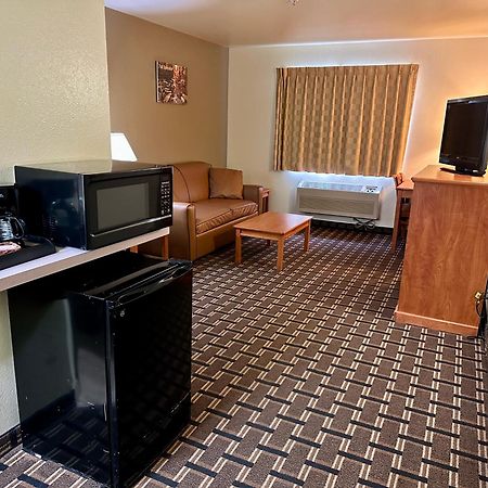 Fairbridge Inn & Suites Kellogg Exteriör bild
